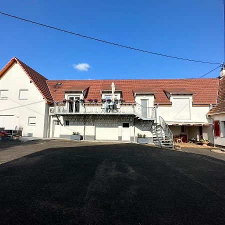 Ferienwohnung Au Parfum Des Roses Gunstett Exterior foto